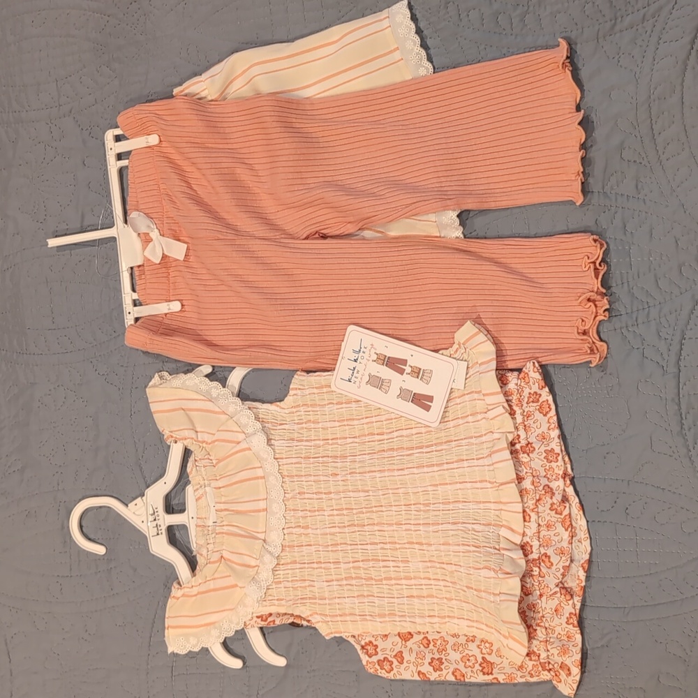 BNWT Nicole Miller New York. 4T Girls clothes set. 2 sleeveless tops, 2 bottoms. - Picture 2 of 8